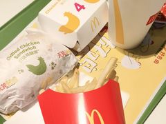 -麦当劳(CP静安店)