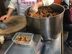 -谢记素红大肠店(新民路店)