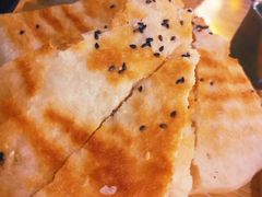 饽饽饼-王明古法砂锅居(开化寺店)