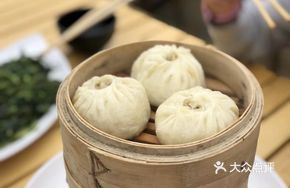 Fresh Bamboo Shoot Pork Buns