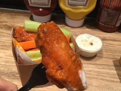 Buffalo&nbsp;Wings-Burger Joys Central(中环士丹利街店)