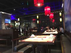 大堂-红蜡烛•瓦罐粥家常菜•夜宵(中山路店)