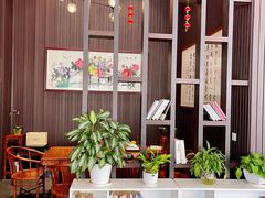 -宝捷星宝马·奔驰·保时捷专修·特斯拉钣喷中心(宝安店)