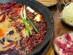 -黄潇洒老火锅(九眼桥宏济巷店)
