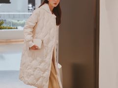 -URBAN REVIVO(高德置地广场·春广场店)