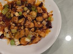-鑫巴蜀小镇 · 水煮鱼专研店(玉桥店)