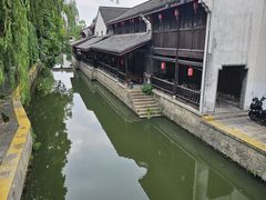 -鲁镇