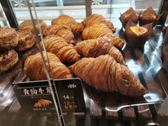 -红跑车蛋糕世界(网巾市店)