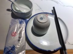 -姜君·千岛湖鱼头馆(浦东大道店)