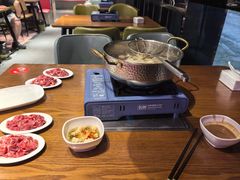 -牛满溢·自助潮汕鲜牛肉火锅(龙汇路店)