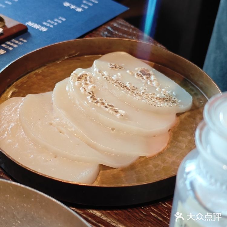 找到了～一家适合情侣约会的餐厅 