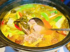秘制扎佐酸菜蹄髈-黔香阁·味(花木店)