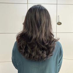 -镁连社·美联社