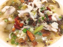 惹味酸菜鱼-稻香海鲜饭店(第一国际店)