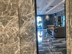 -弘安丽水温泉酒店