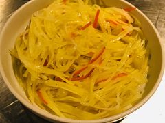 -龙巢盱眙龙虾·牛蛙·烧烤宵夜(八卦岭店)
