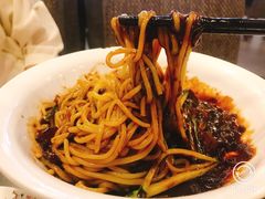 -桃园中华料理炸酱面(燕儿岛路店)