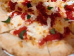 -城市大道红炉披萨烘焙坊