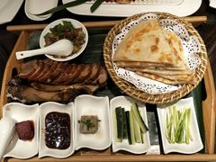 熏肘子卷烙饼套餐-花家怡园