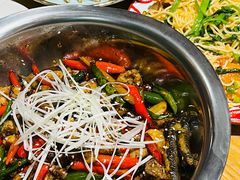 -郭婆婆疯子鸡·土货江湖菜馆