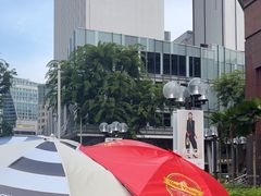 -詹爷爷乌节路街头冰淇淋