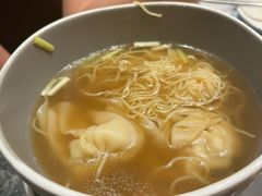 -港丽餐厅(龙之梦长宁店)