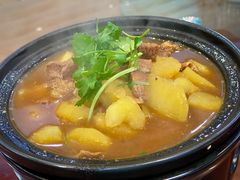 土豆炖牛肉-蒙艾里民族传统菜蒙餐