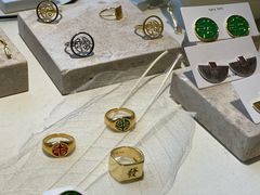 -LADY FAFA(巨鹿路陕西南路路口店)