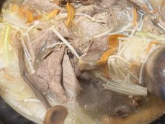 -九寨特色牦牛肉汤锅 羊肉汤锅