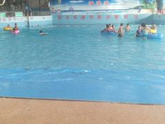 -兴芮温泉度假区