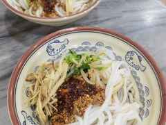 -再回首鸡肉米线(人民路一店)
