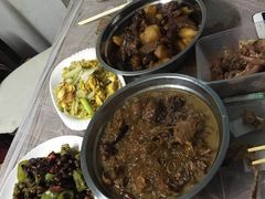兔子炖土豆-鸡炖兔