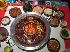 -厂花素芬九宫格火锅(红光店)