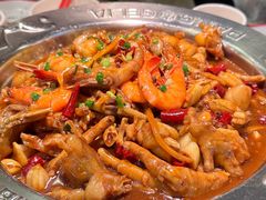 -胖哥俩肉蟹煲(湖滨银泰in77店)