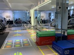 -RM GYM健身私教馆(白云元立方创意园店)