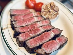 -MONICH牛排融合餐厅(和义大道购物中心店)