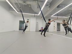 -Isee灰姑娘国际儿童艺术中心(BHGMall店)