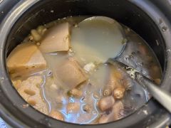 莲藕鸡脚汤（明火例汤）-文记壹心鸡(宝华路店)