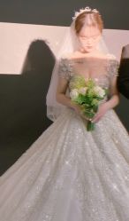 -青禾蒙娜丽莎婚纱摄影(武汉总店)