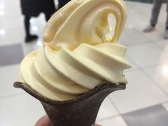 榴莲之神冰淇淋花筒-肯德基(观海卫大润发店)