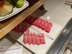 -海底捞火锅鲜切牛肉主题店(长寿路店)