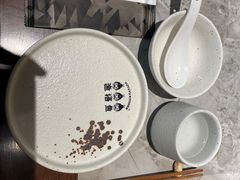 -渔语鱼新川菜Bistro(万象天地店)