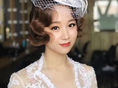 -金夫人化妆摄影职业培训学校