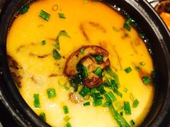 -云海肴·汽锅鸡·云南菜(天山百盛优客店)