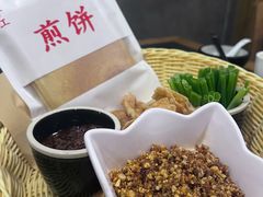 -鲁菜根·泰安菜(万达店)