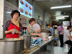 -Kha Mu Charoensang(Silom)