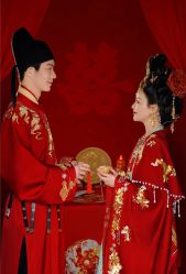 -金夫人婚纱摄影(总店)