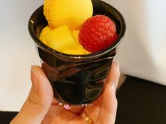 -咖啡苑自助餐厅·中国大饭店