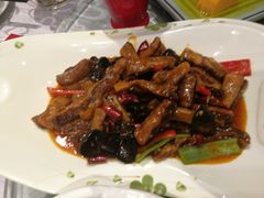 -伊和园清真餐饮