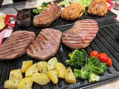 -必胜客(新中纬店)